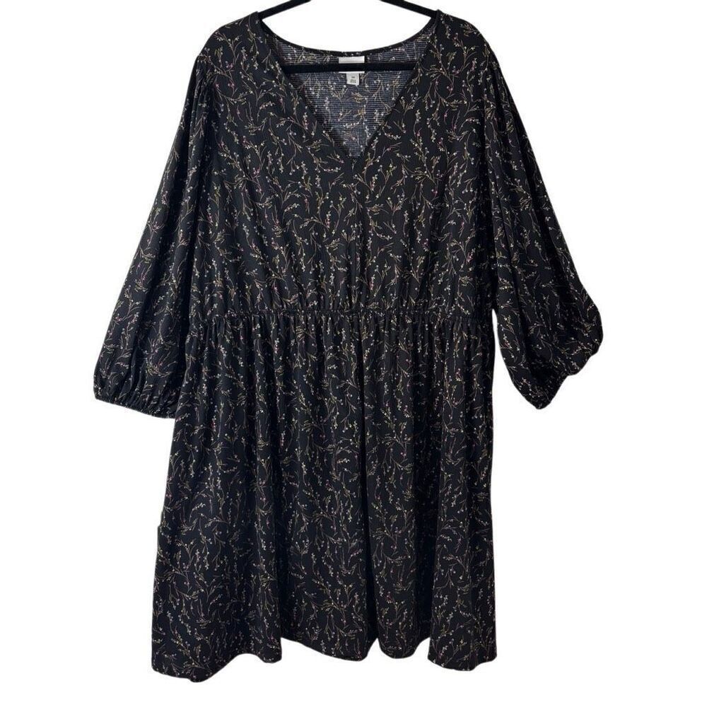 Ava & Viv 3X V-neck black & floral print lantern sleeve pockets